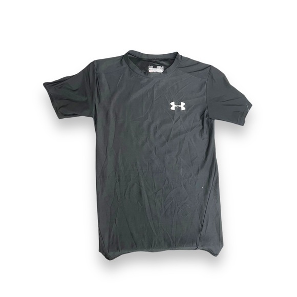 ✨BOYS UNDER ARMOUR SHIRT✨ - Picture 1 of 5